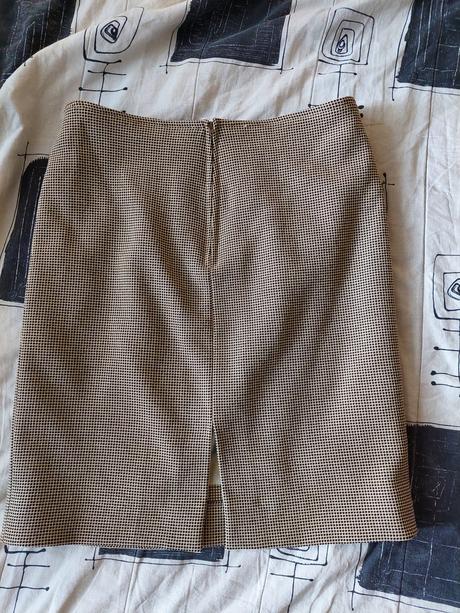 Klasická biznis sukňa, s