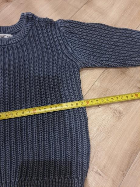 Nenoseny sveter, reserved,86