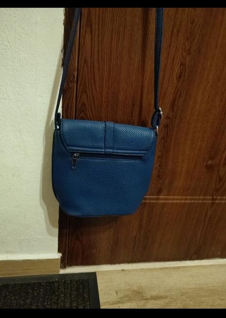 Dámska crossbody kabelka, 
