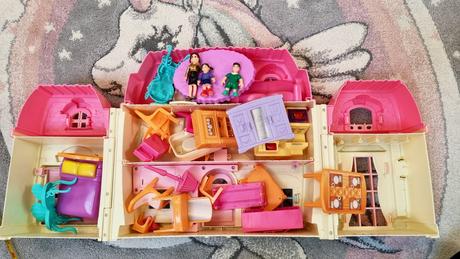 B3597 domček pre bábiky, 