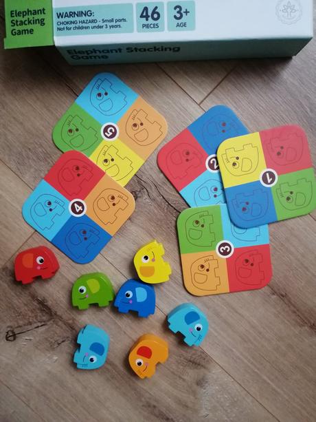 Stohová hra, triedenie farieb a tvarov, 