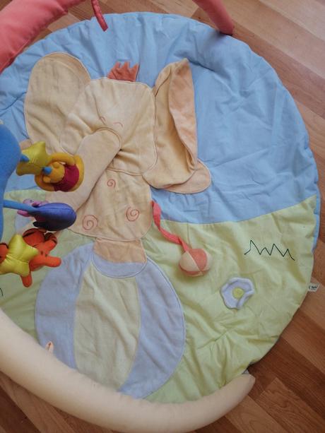 Hracia deka disney macko pu, 