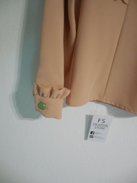 Marhuľová blúzka, s