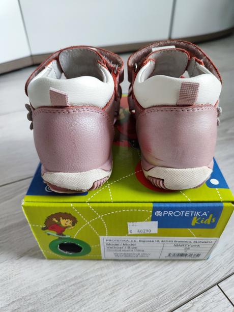 Sandálky protetika 25, protetika,25
