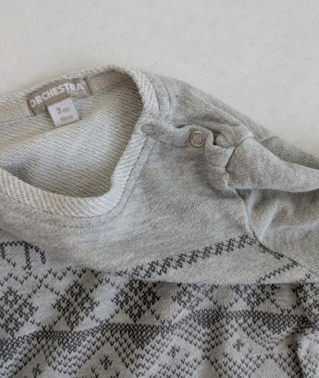 Tenký chlapčenský svetrík, 98