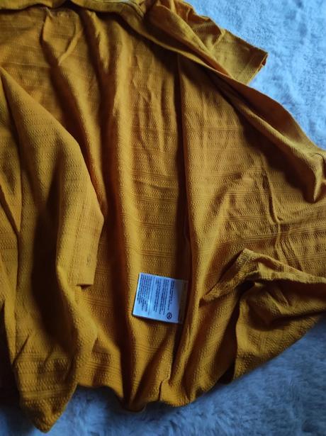 Sveter na gombíky., c&a,s