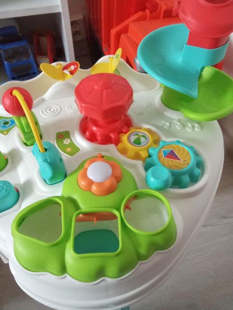 Predám stolík na hranie, 