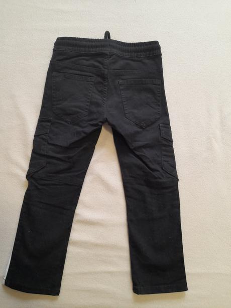 Makkucke nohavice, dopodopo,110