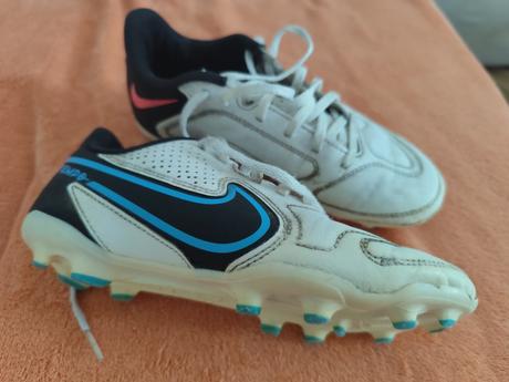 Predám kopacky, nike,36