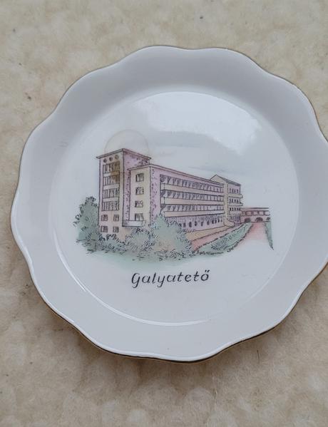 Porcelánový tanierik, 