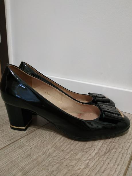 Kozene lodicky cierna lesk, vel. 38, 38