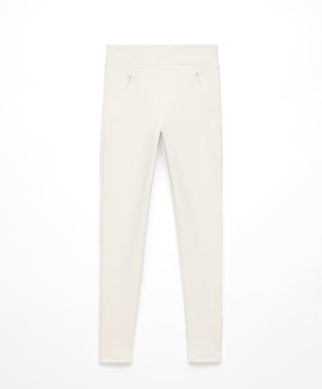 Štýlové zateplené legíny značky oysho, m