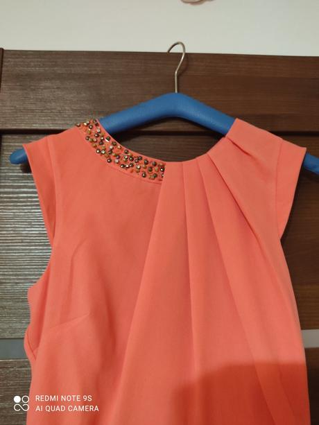 Dievčenské šaty, 34