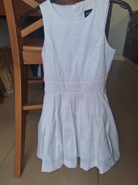 Nadherne znackove saty, 116