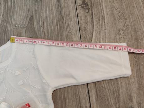 Súprava šaty, sveter, čiapka, papučky na krst, 68