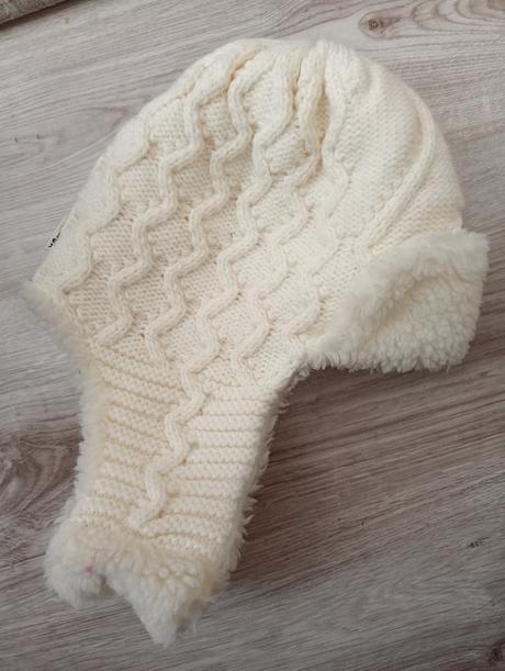 Dievčenská usianka, 140