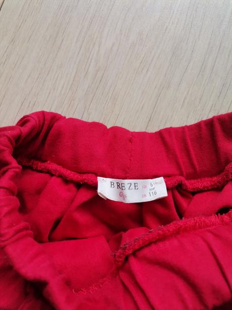 Čipkovana suknička, 116