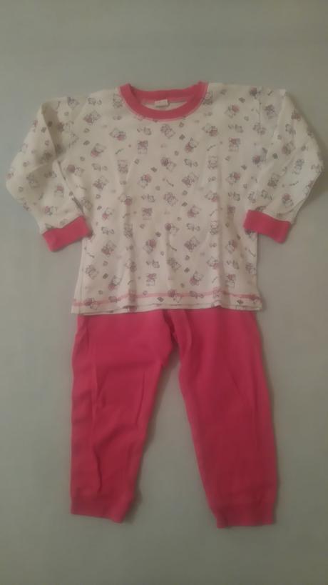 Dievčenské dvojdielne pyžamo, 92