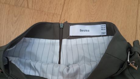 Damska sukňa, bershka,xs
