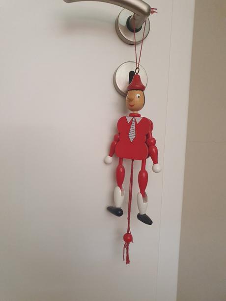 Drevený cvičiaci pinokio,