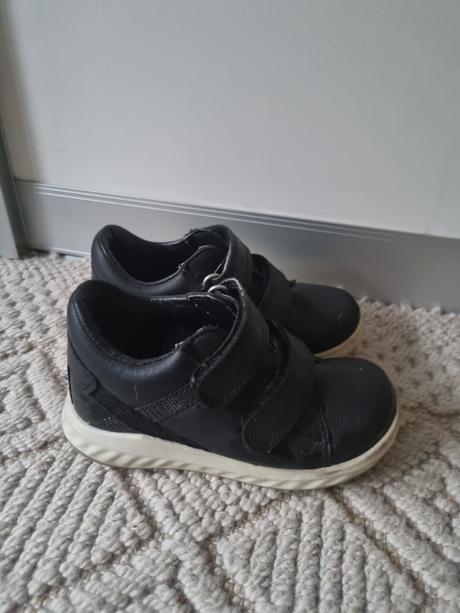 Cierne tenisky zn. ecco, ecco,23