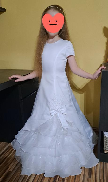 Šaty na 1. sväté prijímanie, 134