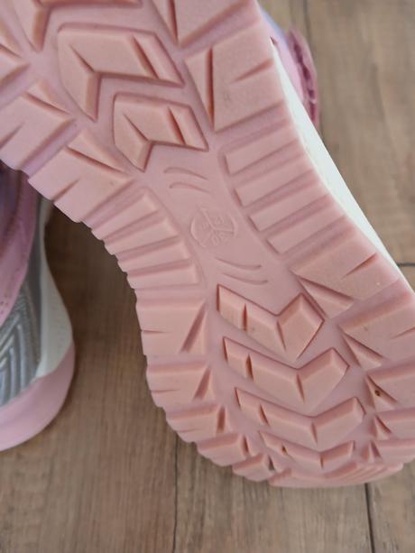 Snehule 30, lupilu,30