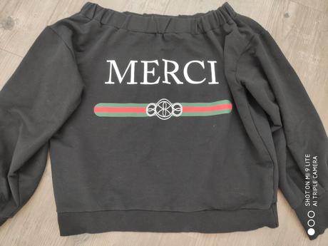 Mikina merci, 