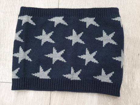 Pletený nákrčník s hviezdami, 140
