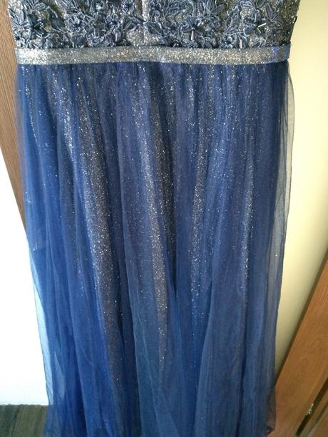 Spoločenské šaty, 40