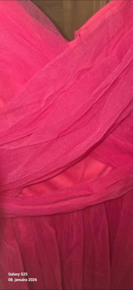 Pekné šatky, 40