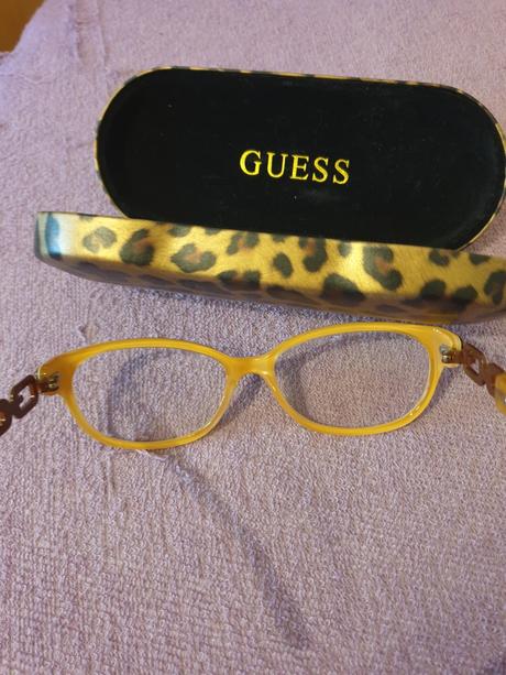 Guess okuliare s puzdrom nové, guess