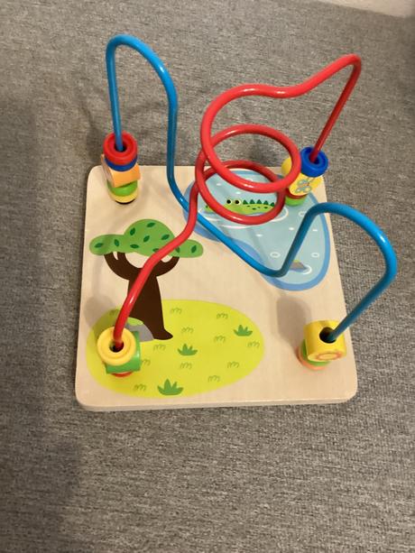 Hračka - labyrint na motoriku,