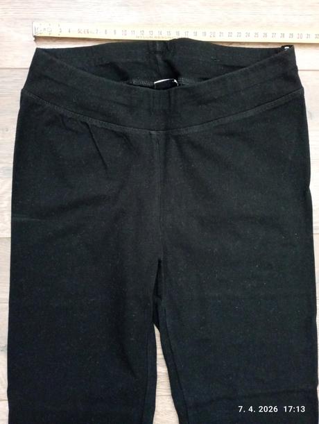 Čierne bavlnené legíny (už s poštou), 158