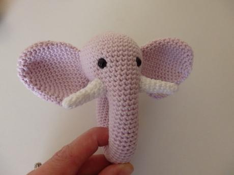 Hackovana hrkalka slon, hroch, zajko, 