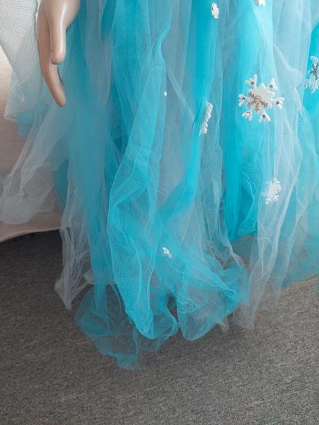 Elsa karnevalové šaty + plášť veľ.134-146,