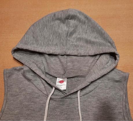 Predám  športové mini šaty veľ.s, s