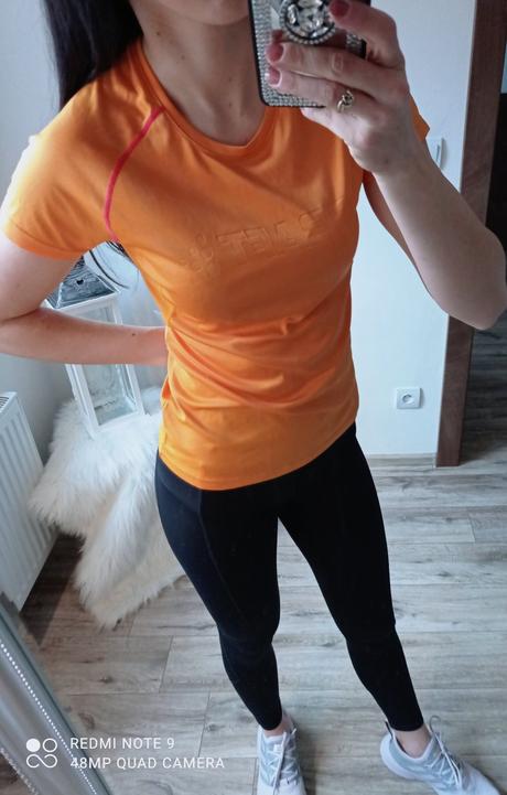 Sportove tricka damske, s