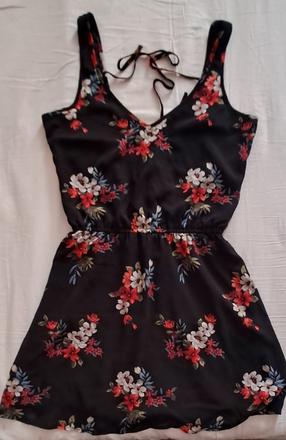 Letne saty hollister, s