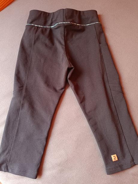 Dievčenské športove 3/4 legíny decathlon, decathlon,128