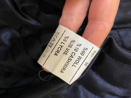 Zateplena vesta, guess,s