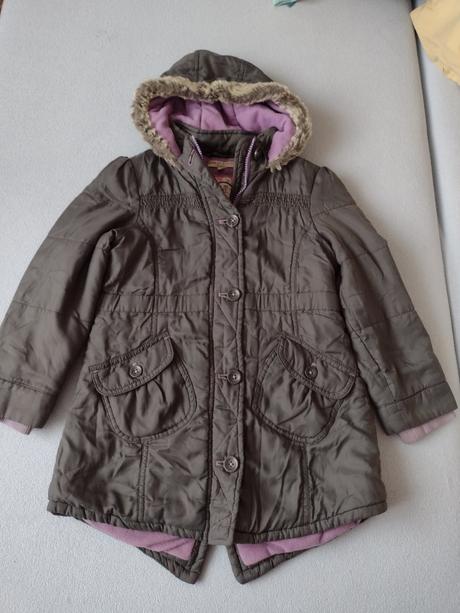 Sivá predĺžená vetrovka, c&a,128