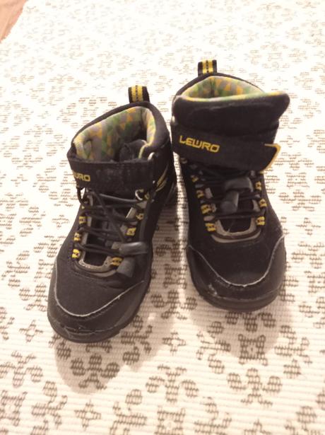 Turistické topanky, 27