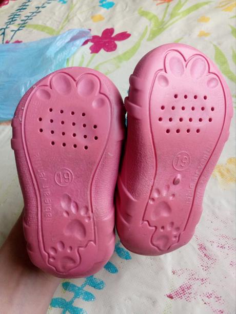 Topanocky, ren but,19