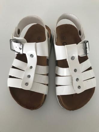 Biele sandalky zn. ccp, 30
