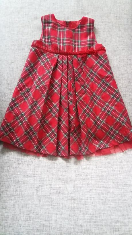 Kárované šatky, 110