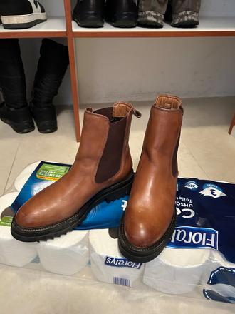 Kotníky, lasocki,39