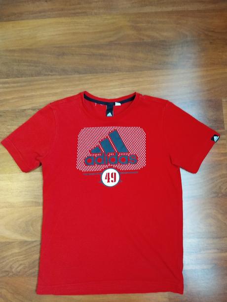 Červené tričko, adidas,152