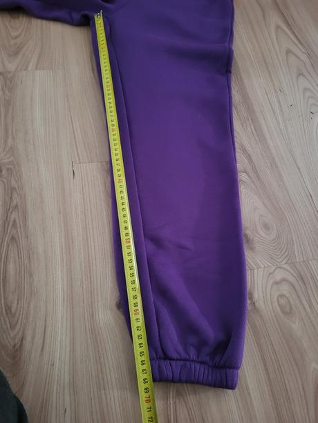 3ks tepláky nové, xs