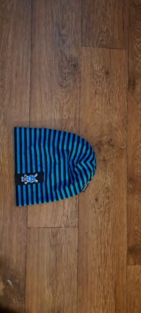 Chlapcenska ciapka, marika,110